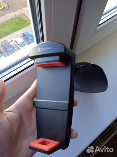 Крепление для планшета в авто