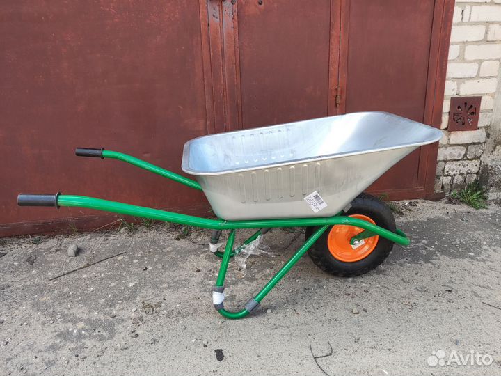 Тачка садовая строительная 1 колесо 200кг. 90 л