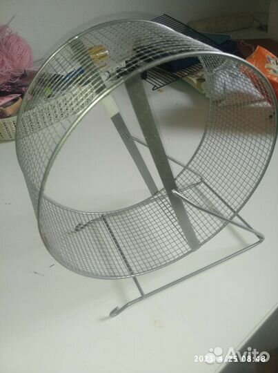 Беговое колесо для грызунов