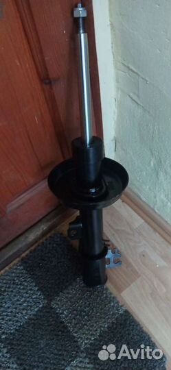 Амортизатор левый перед opel vectra b