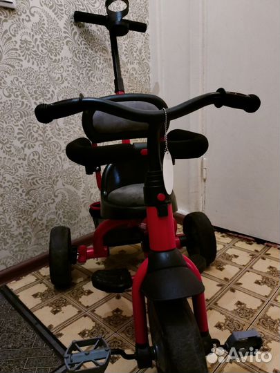 Детский велосипед с родительской ручкой