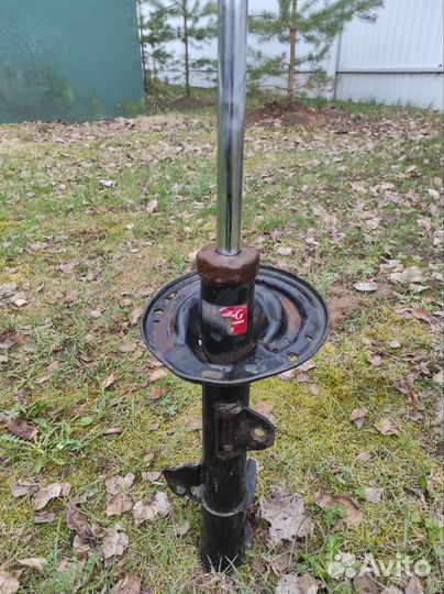 Стойки toyota venza