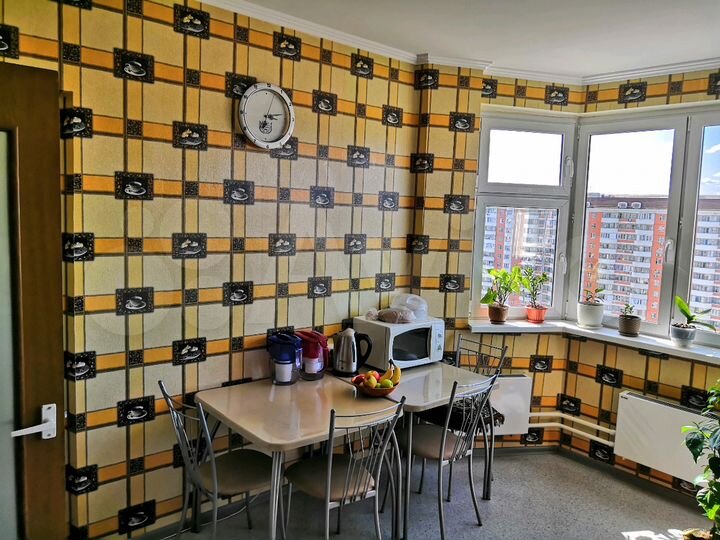 Комната 16 м² в 2-к., 17/17 эт.