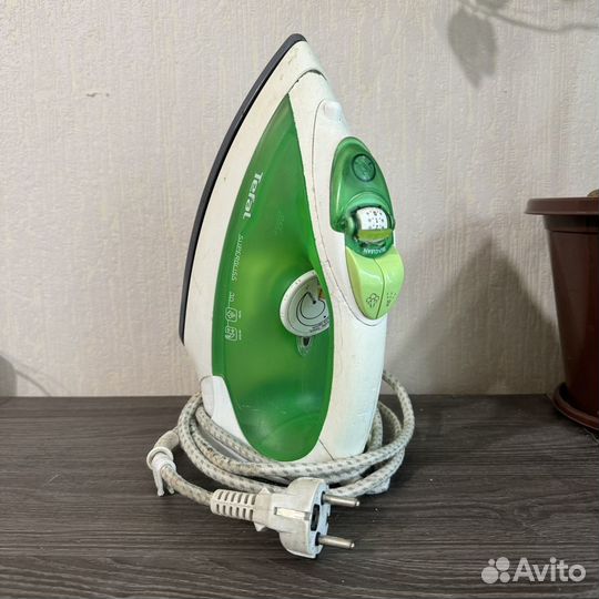 Утюг Tefal бу рабочий