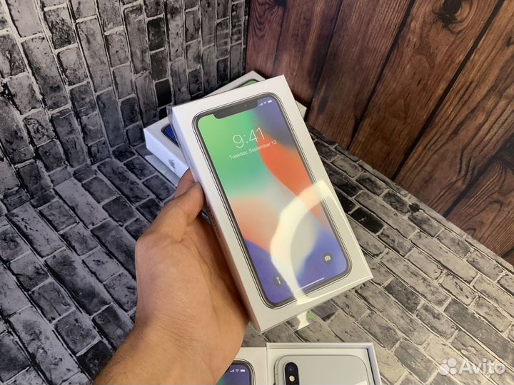 iPhone X, 64 ГБ