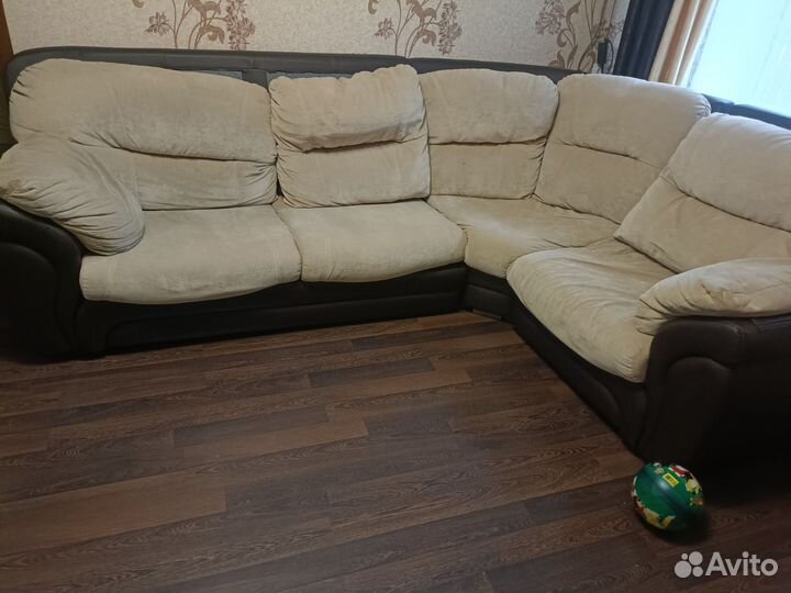 Угловой диван бу