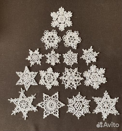Вязанные снежинки
