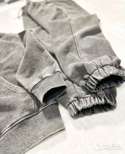 Спортивный костюм мужской