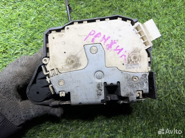 Замок двери на Land Rover Range Rover