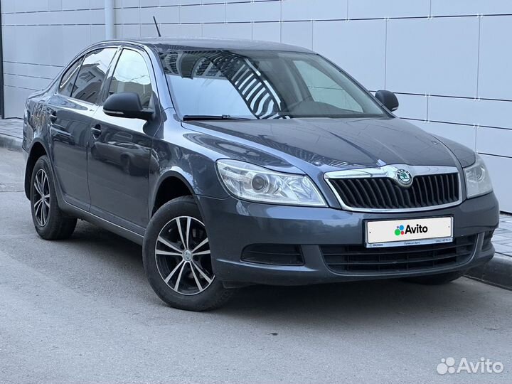 Skoda Octavia 1.6 AT, 2012, 217 100 км
