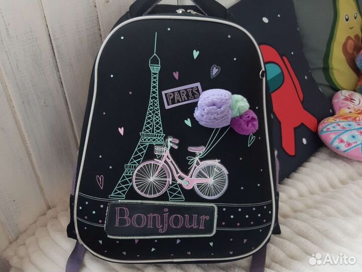 Школьный рюкзак