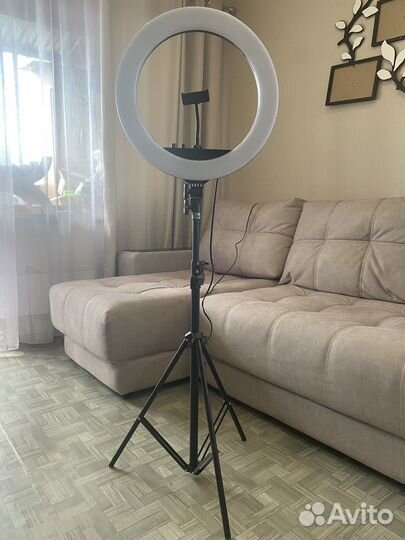 Кольцевая лампа RL - 18