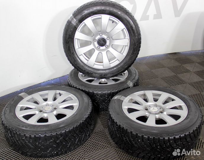 Комплект колес Mercedes origin Toyo 205/60R16 зима