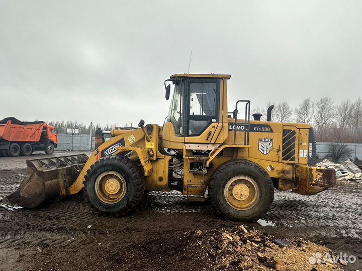 Фронтальный погрузчик Lovol FL936F, 2012