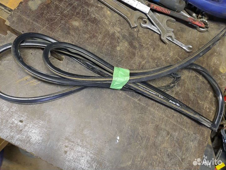 Молдинг лобового стекла Lifan Solano