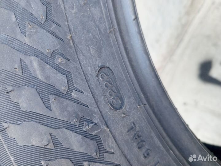 Nokian Tyres Hakkapeliitta 9 215/60 R16 99T