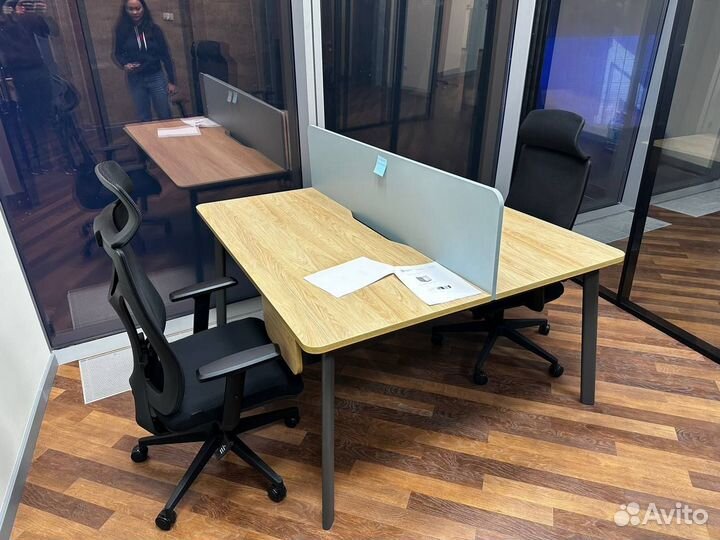Стол офисный для персонала