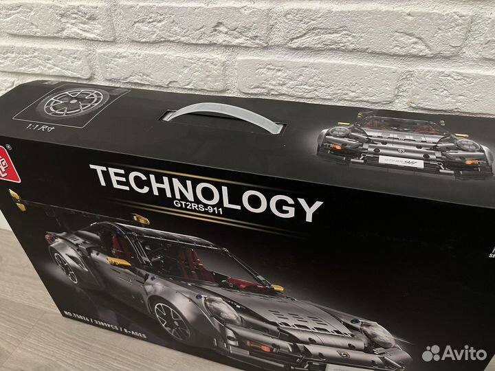 Конструктор Lego Technic Porsche 911