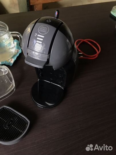 Капсульная кофемашина dolce gusto