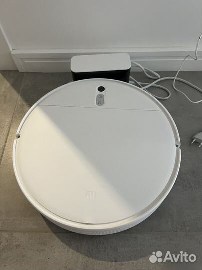 Робот-пылесос Xiaomi Mi Robot Vacuum-Mop 2 белый