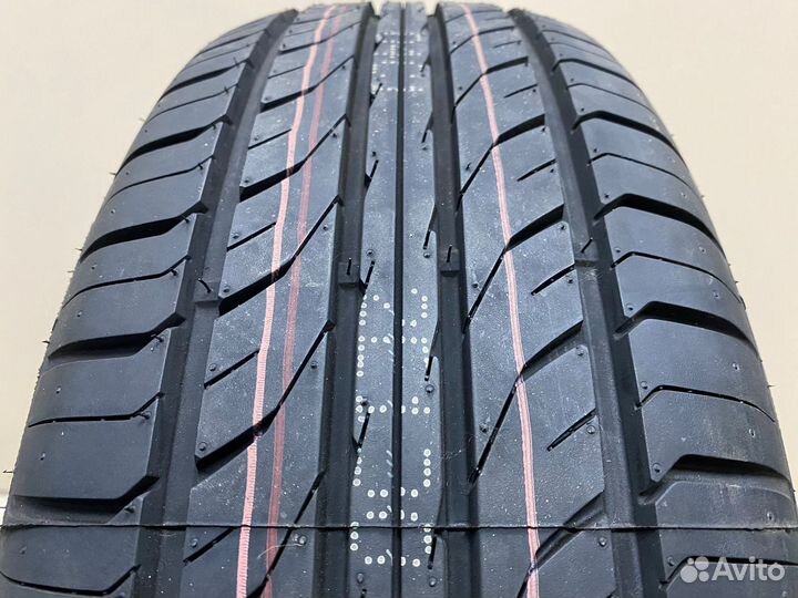 Roadmarch PrimeStar 66 215/65 R16 98H
