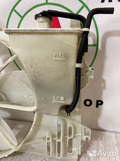 Вентилятор охлаждения двигателя Toyota Avensis T25