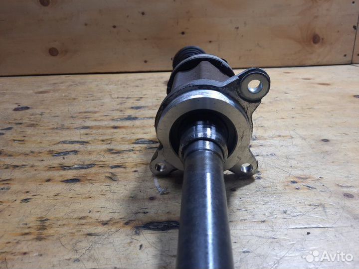 Привод прав. перед. nissan AD