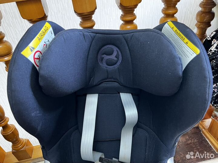 Cybex sirona m2 i size