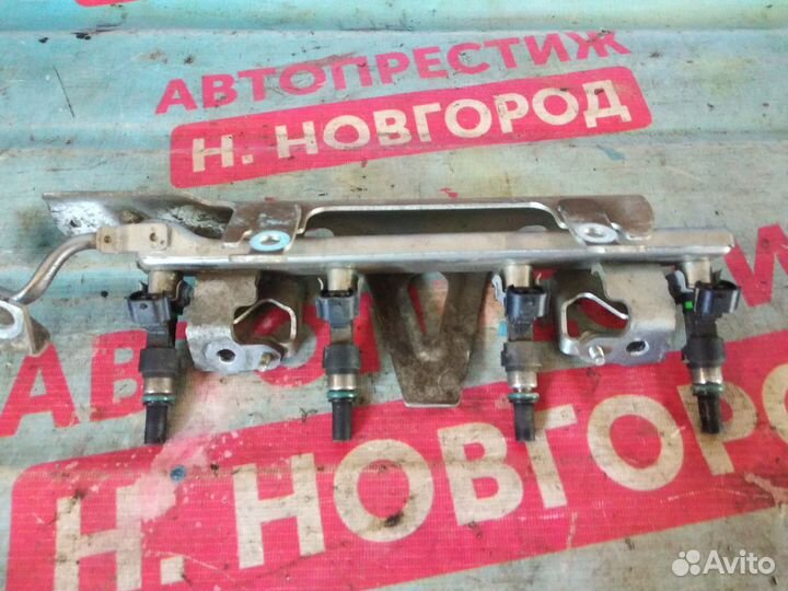 Топливная рампа с форсунками Ниссан Кашкай