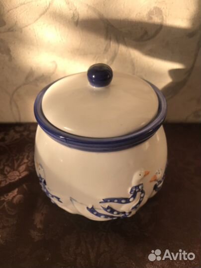 Банка для хранения чеснока