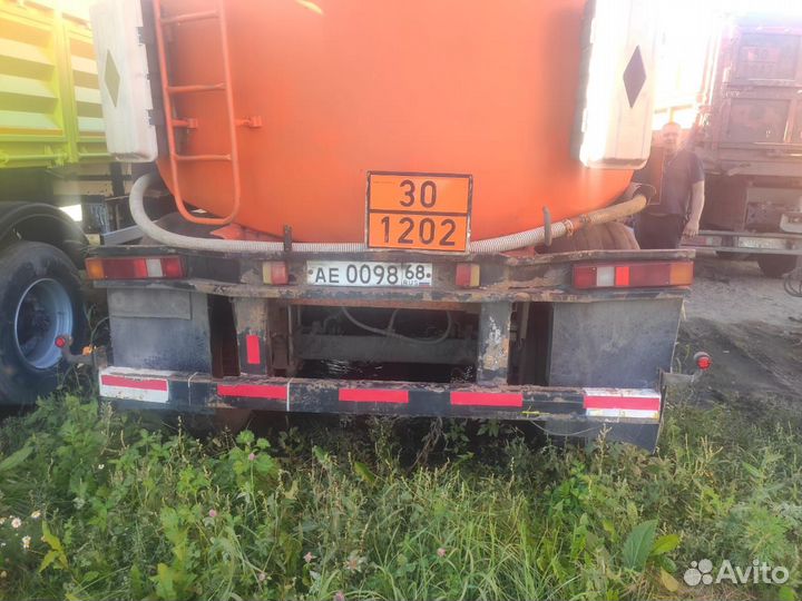 Полуприцеп бензовоз ГрАЗ 96231-0000010-05, 2001