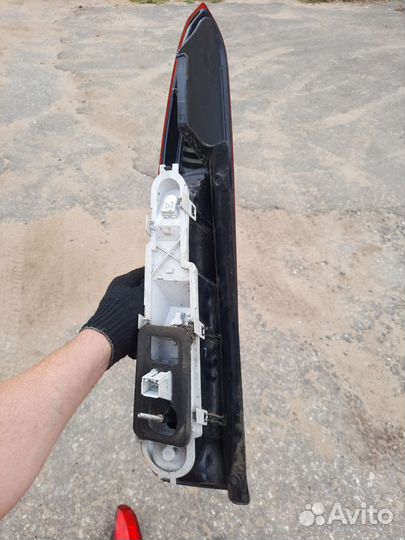 Фонарь задний Форд Фъюжен