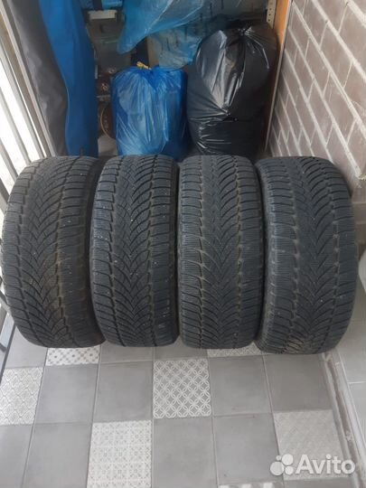 Goodyear UltraGrip Ice 235/45 R18