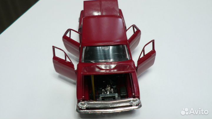 Газ 24 Волга 1/43