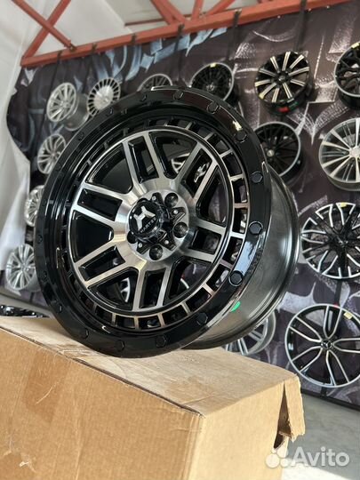 Диски 9x18 5x114.3 ET0