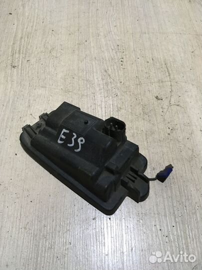 Крышка противотуманной фары правая BMW E39