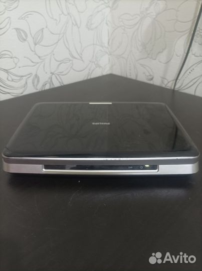 Портативный видеопроигрыватель