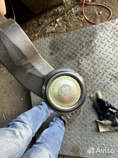 Рычаг передний ауди 100