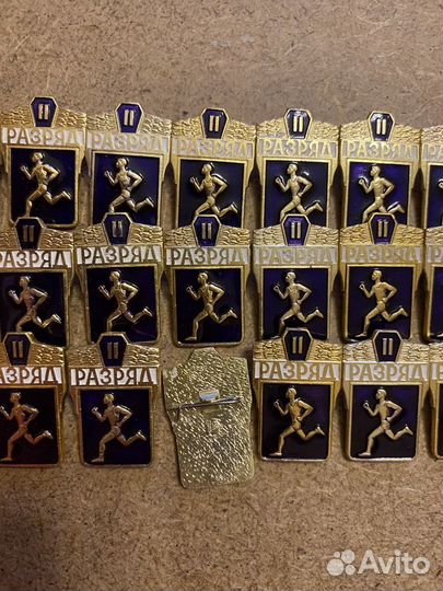 Значок 2 разряд новый (30шт)