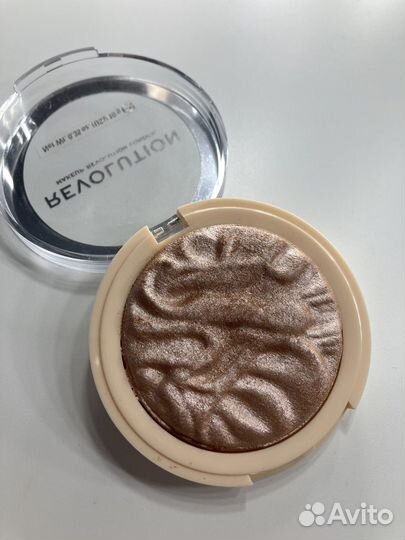 Revolution хайлайтер