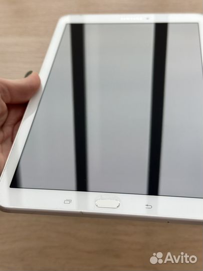 Samsung Galaxy Tab E планшет
