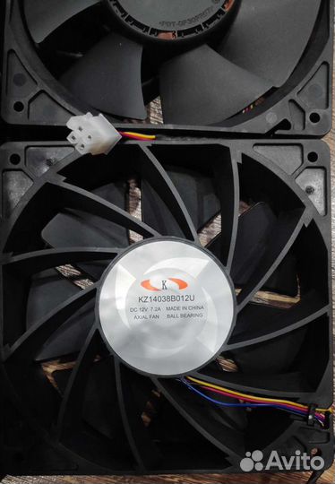 Оригинальный вентилятор kz14038b012u для whatminer