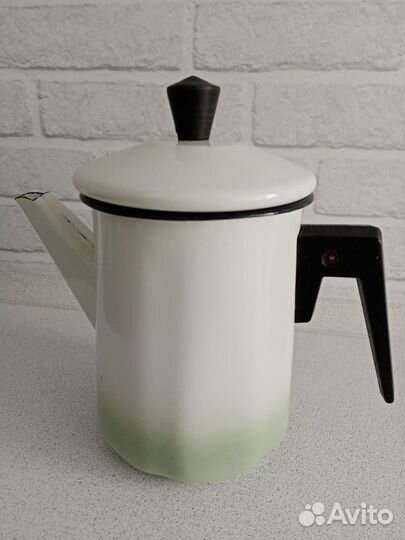 Поднос,фруктовница, чайник