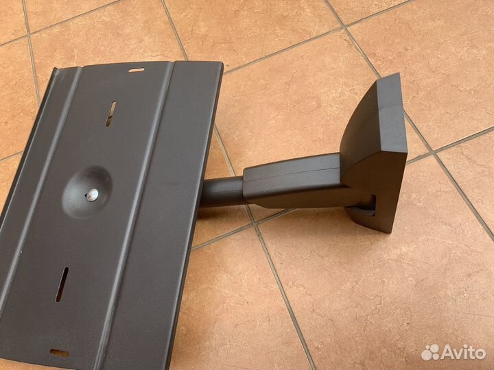 Крепеж для телевизора к стене, новый