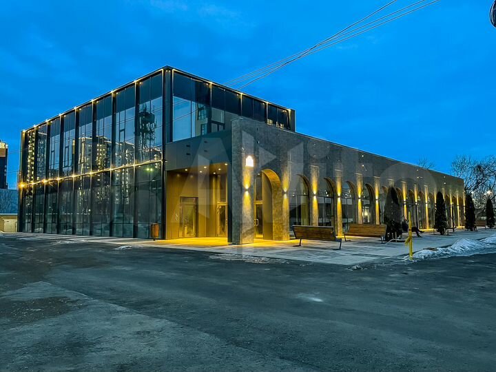 Сдам торговое помещение, 600 м²