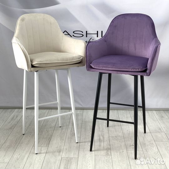 Барные стулья на ножках
