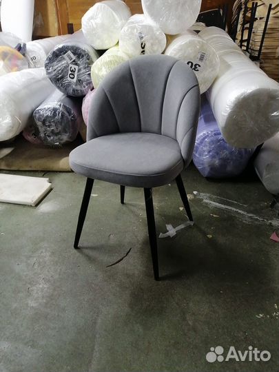 Стулья мягкие оптом для кафе класса lux