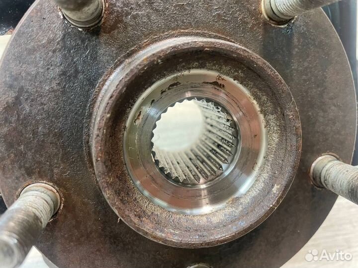 Кулак поворотный передний правый Nissan X-trail 31