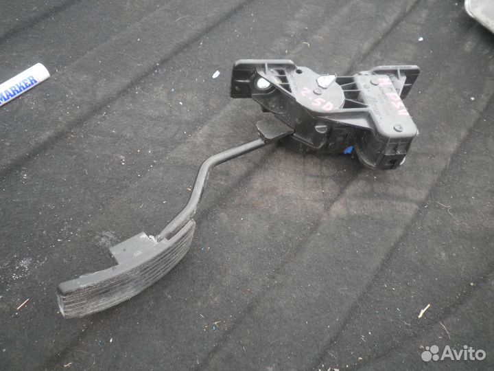 Педаль газа Mitsubishi Pajero Sport 2 KH/L200