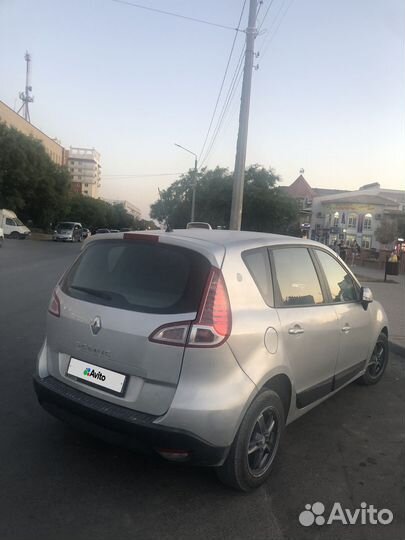 Renault Scenic 2.0 CVT, 2010, 250 000 км